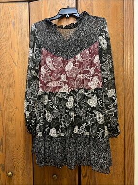 Zara Black and Burgundy Paisley Tiered Long-Sleeve Dress